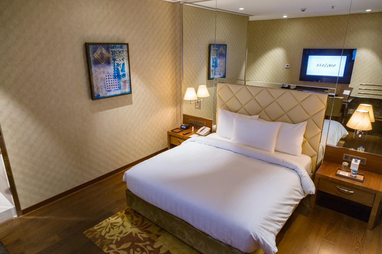 Niranta Transit Hotel Mumbai Airport - At Arrivals Экстерьер фото