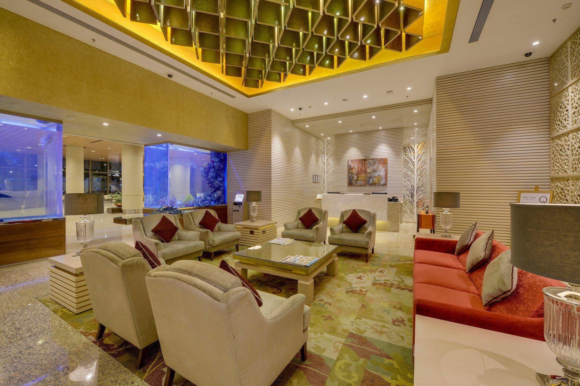 Niranta Transit Hotel Mumbai Airport - At Arrivals Экстерьер фото