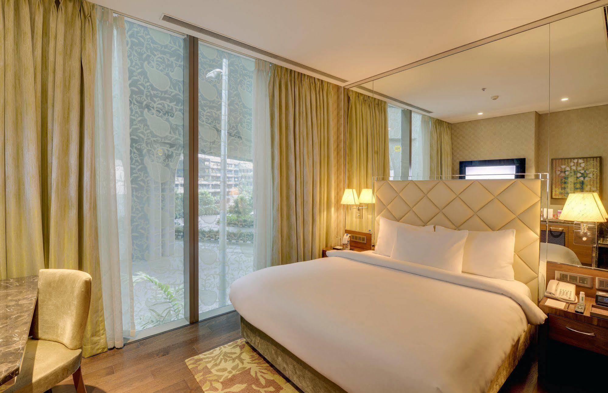 Niranta Transit Hotel Mumbai Airport - At Arrivals Экстерьер фото