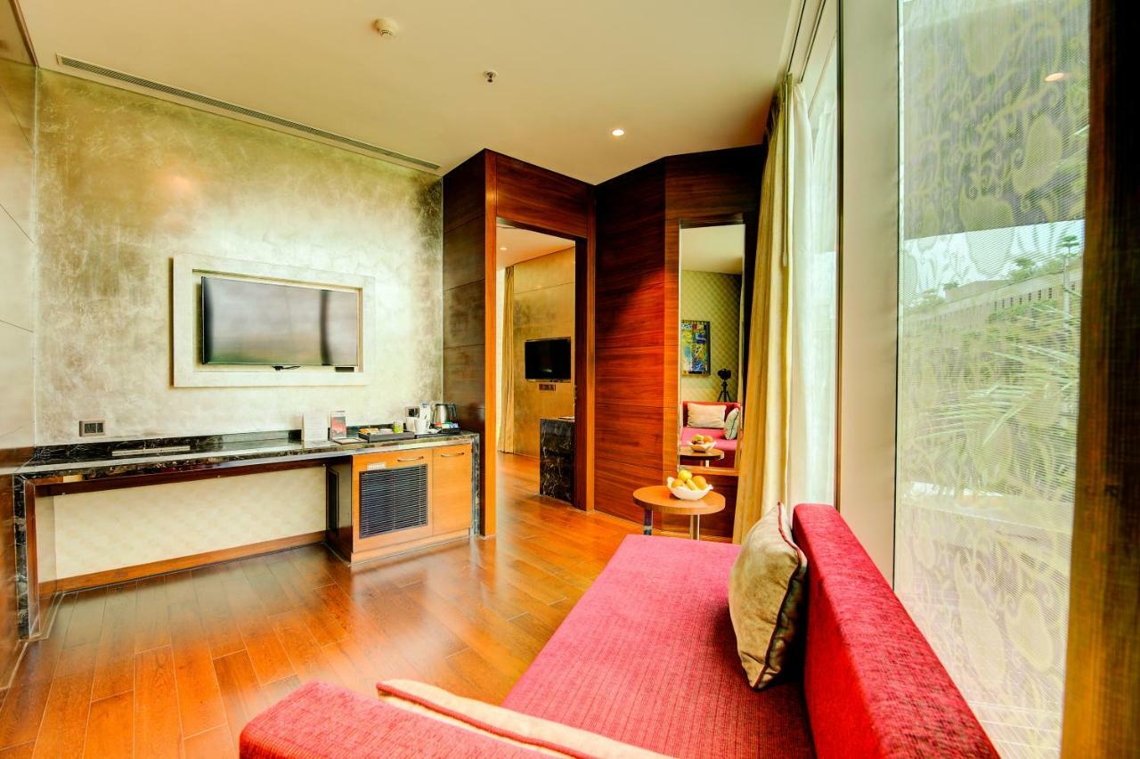 Niranta Transit Hotel Mumbai Airport - At Arrivals Экстерьер фото