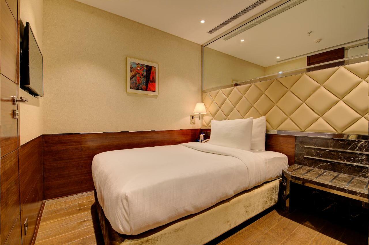 Niranta Transit Hotel Mumbai Airport - At Arrivals Экстерьер фото